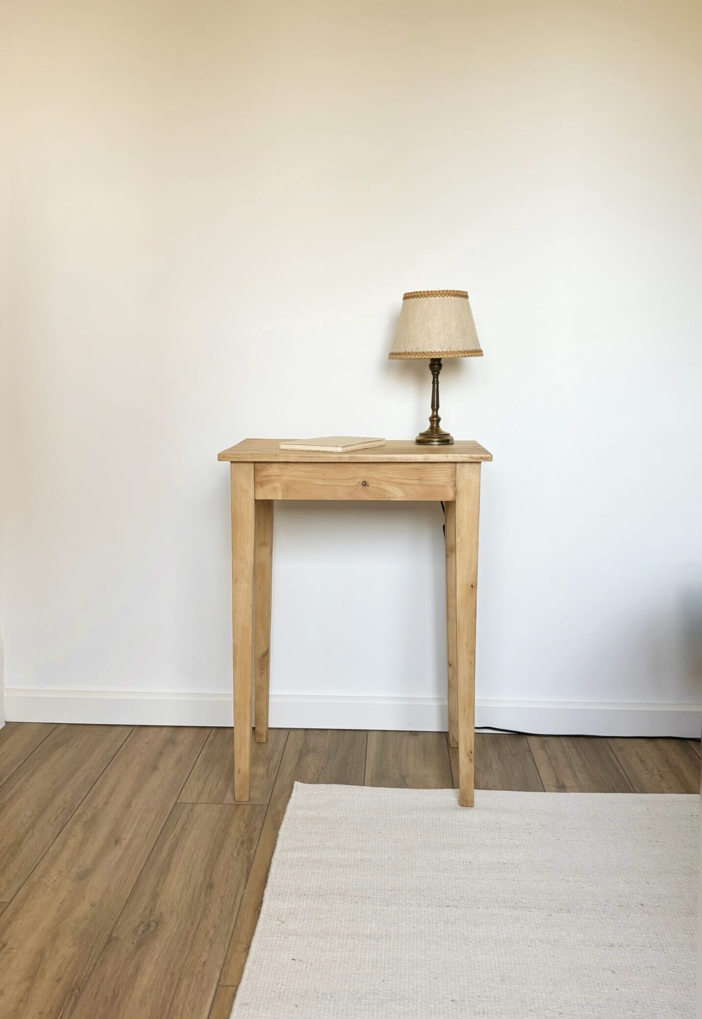 table-appoint-scandinave